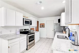 1712 Becker Dr, Killeen, TX 76543 - Photo 6