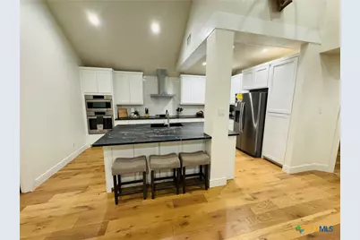1234 Bluff Creek Circle, New Braunfels, TX 78130 - Photo 4