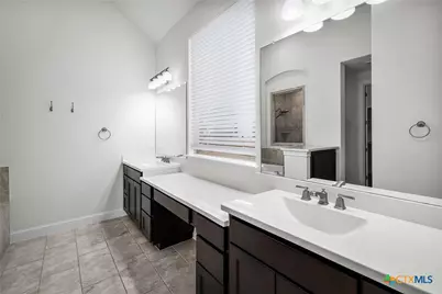1144 Carriage Loop, New Braunfels, TX 78132 - Photo 20