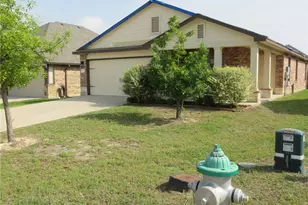 8915 Sky Crest Dr, Temple, TX 76502 - Photo 2