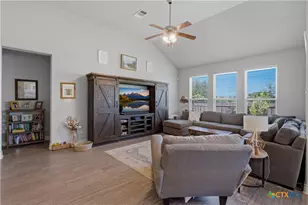 755 Easton Dr, San Marcos, TX 78666 - Photo 14