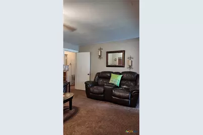 305 Dunn St., Cuero, TX 77954 - Photo 8