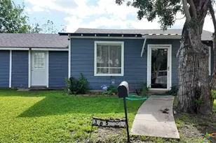305 Dunn St, Cuero, TX 77954 - Photo 4