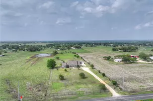 2048 E Martindale Rd, Seguin, TX 78155 - Photo 40