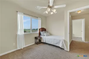 2048 E Martindale Rd, Seguin, TX 78155 - Photo 26