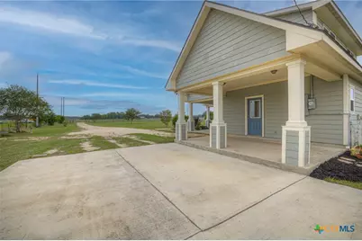 2048 E Martindale Road, Seguin, TX 78155 - Photo 32