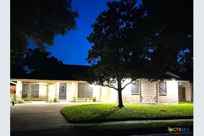213 Paisano Drive, Victoria, TX 77904 - Photo 1