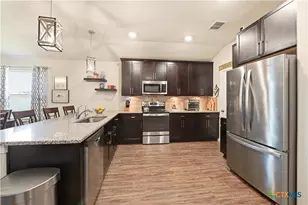 522 Sand Trail St, New Braunfels, TX 78130 - Photo 4