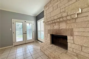 689 River Run, New Braunfels, TX 78132 - Photo 6