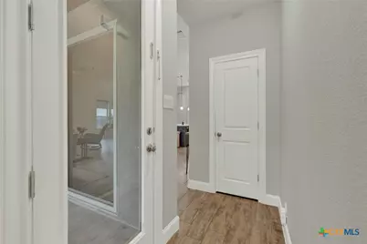 1104 Carriage Loop, New Braunfels, TX 78132 - Photo 24