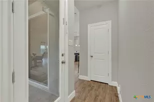 1104 Carriage Loop, New Braunfels, TX 78132 - Photo 24