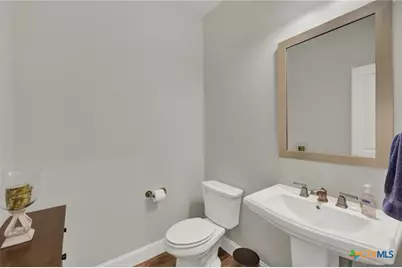 1104 Carriage Loop, New Braunfels, TX 78132 - Photo 32