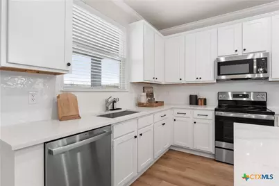 614 Seven Springs Drive, Temple, TX 76502 - Photo 16