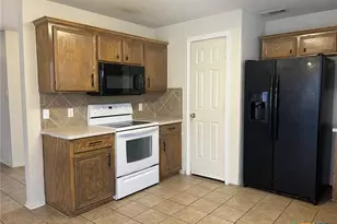2301 Napier Dr, Killeen, TX 76542 - Photo 10