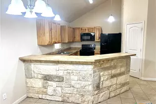 1439 Bonnyview Dr, Canyon Lake, TX 78133 - Photo 8