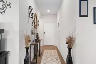 101 Gather, Seguin, TX 78155 - Photo 4