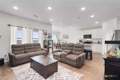 101 Gather, Seguin, TX 78155 - Photo 6