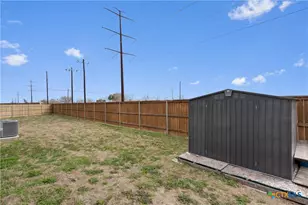 101 Gather, Seguin, TX 78155 - Photo 30