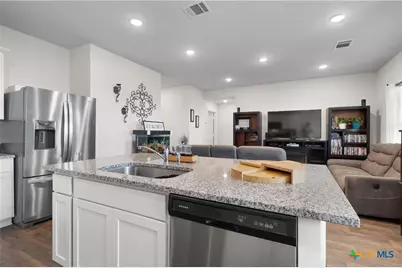 101 Gather, Seguin, TX 78155 - Photo 10