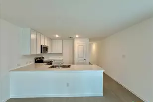 413 Moscato Rd, New Braunfels, TX 78130 - Photo 2