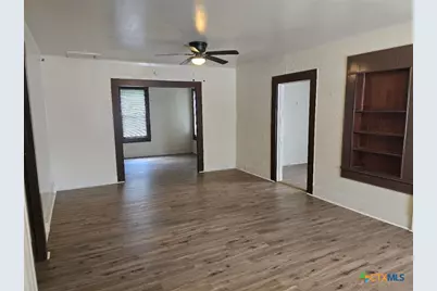 1219 Saint Michael Street, Gonzales, TX 78629 - Photo 2