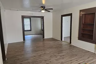 1219 St Michael St, Gonzales, TX 78629 - Photo 2