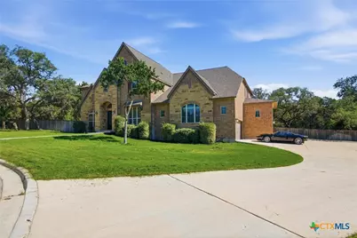 852 Hampton Oaks, New Braunfels, TX 78132 - Photo 8
