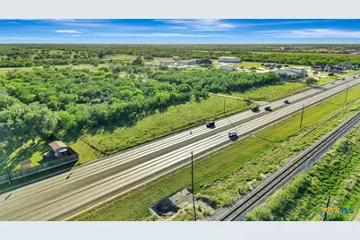 6753 Us-87, Victoria, TX 77904 - Photo 28