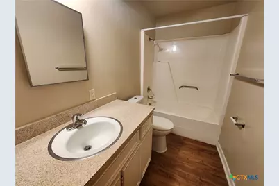 929 Ohio Avenue, New Braunfels, TX 78130 - Photo 20