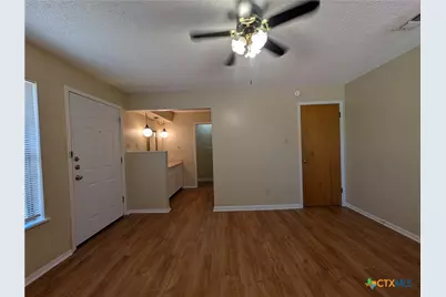 929 Ohio Avenue, New Braunfels, TX 78130 - Photo 16