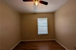 929 Ohio Ave, New Braunfels, TX 78130 - Photo 24