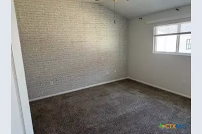 211 Robertstown Road, Copperas Cove, TX 76522 - Photo 4