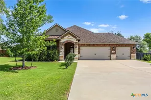 270 Belleview Dr, Belton, TX 76513 - Photo 1