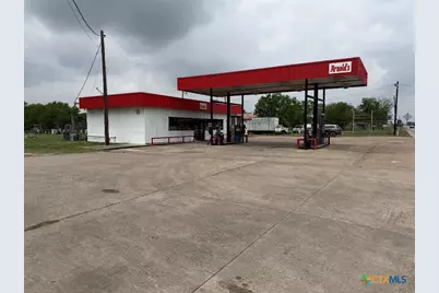 3011 S Laurent Street, Victoria, TX 77901 - Photo 4