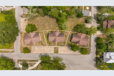 603 E Gonzales and 201 Pecan St Street, Yoakum, TX 77995 - Photo 10