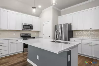 7225 Touchstone Drive, Temple, TX 76502 - Photo 4