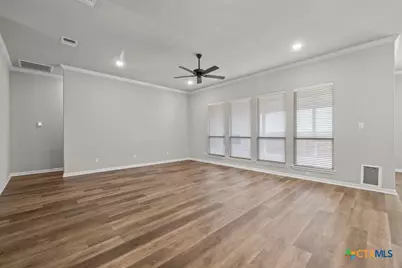 7225 Touchstone Drive, Temple, TX 76502 - Photo 8