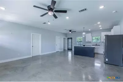 107 S Lexington Street, Holland, TX 76534 - Photo 6