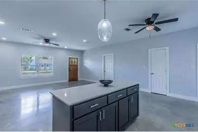 107 S Lexington Street, Holland, TX 76534 - Photo 10