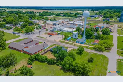 107 S Lexington Street, Holland, TX 76534 - Photo 28