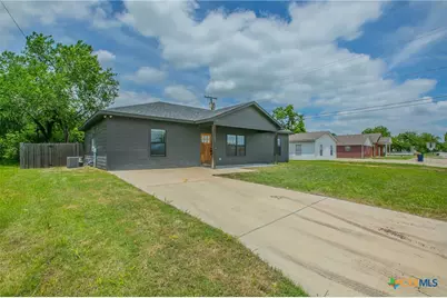 107 S Lexington Street, Holland, TX 76534 - Photo 24