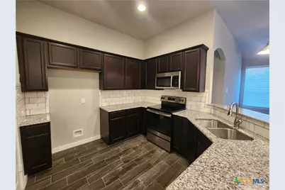 546 Creekside Forest, New Braunfels, TX 78130 - Photo 6