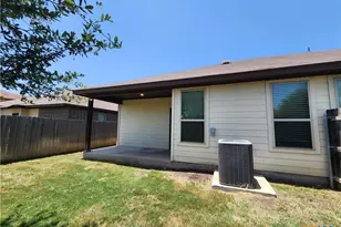 546 Creekside Frst, New Braunfels, TX 78130 - Photo 22