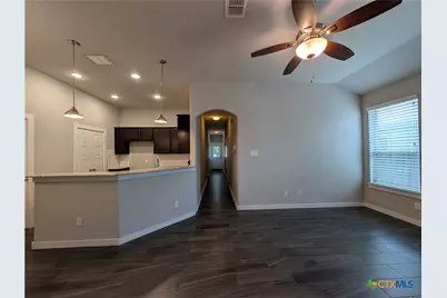 546 Creekside Forest, New Braunfels, TX 78130 - Photo 6