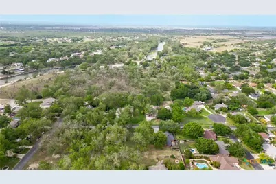 427 Las Brisas, Seguin, TX 78155 - Photo 12