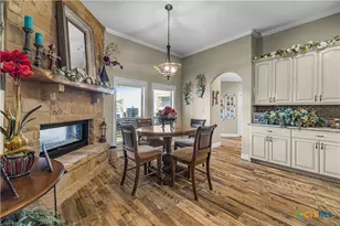 254 Sendera Loop, Victoria, TX 77904 - Photo 24