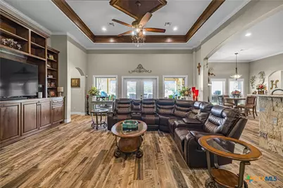 254 Sendera Loop, Victoria, TX 77904 - Photo 18