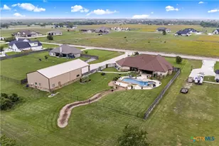 254 Sendera Loop, Victoria, TX 77904 - Photo 4