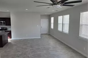 412 Hortus Dr, Kyle, TX 78640 - Photo 22