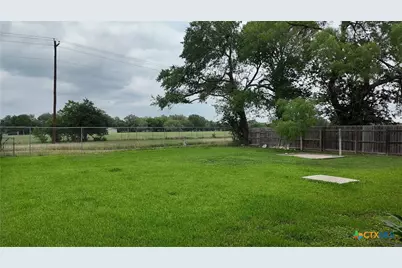 608 W Thomas, Cuero, TX 77954 - Photo 22